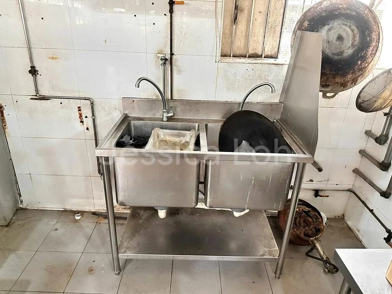 Food & Beverage for Rent: Bukit Merah Central Food Stall - Image 1