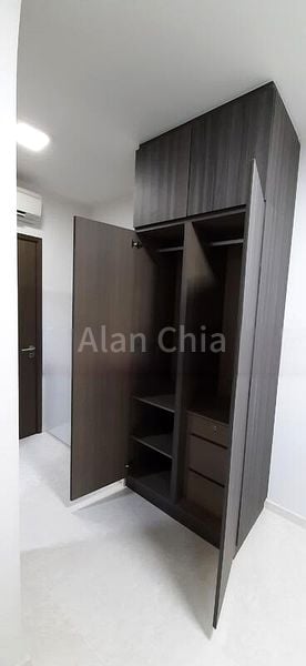 Room Apartment (Condo) for Rent in  Liv On Sophia - Image 7