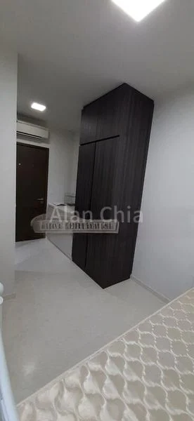 Room Apartment (Condo) for Rent in  Liv On Sophia - Image 4