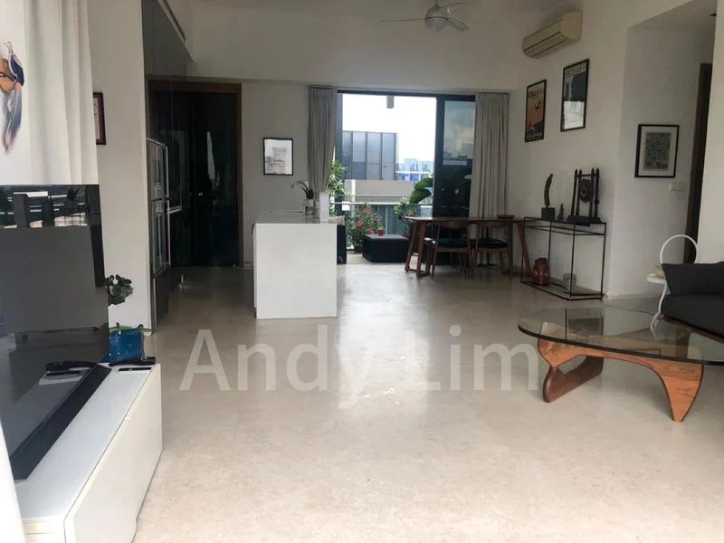 4 Bed Apartment (Condo) for Rent in  Treasure On Balmoral - Image 1