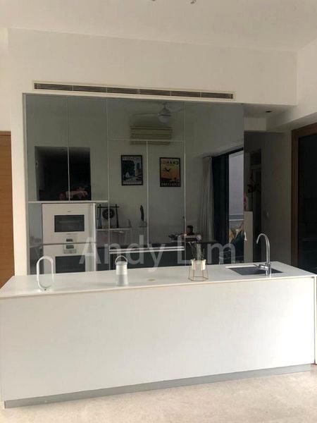 4 Bed Apartment (Condo) for Rent in  Treasure On Balmoral - Image 9