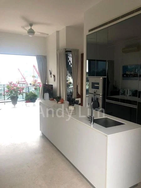 4 Bed Apartment (Condo) for Rent in  Treasure On Balmoral - Image 8