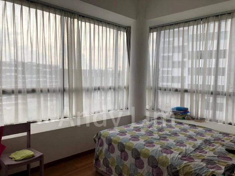 4 Bed Apartment (Condo) for Rent in  Treasure On Balmoral - Image 4