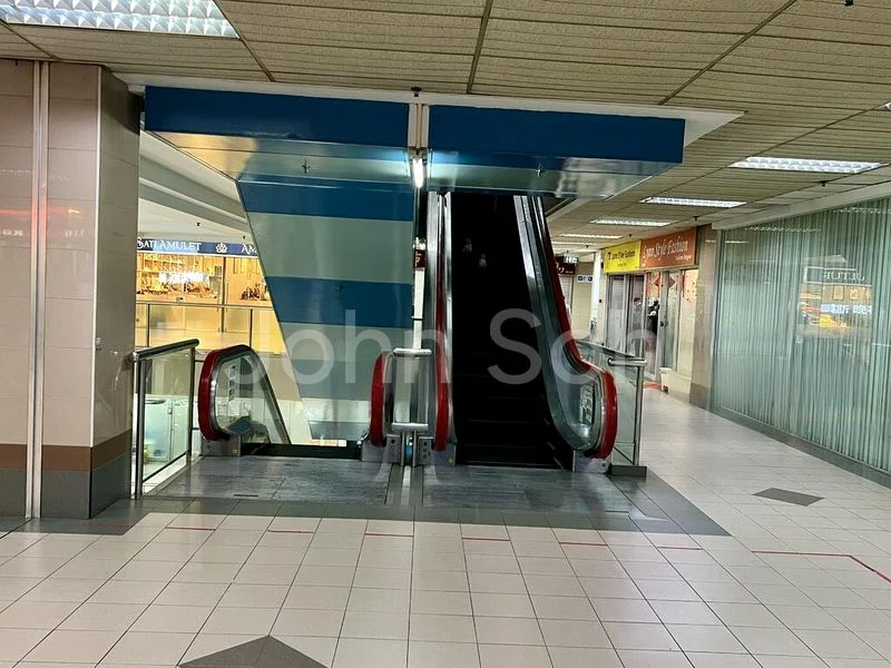 Food & Beverage for Sale: Textile Centre - Image 2