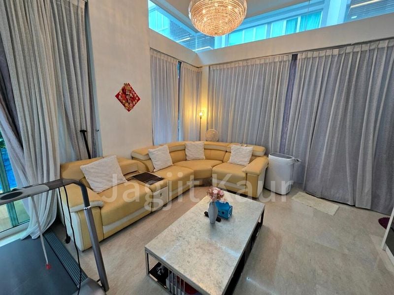 4 Bed Cluster House (Landed) for Sale in  Cabana - Image 1