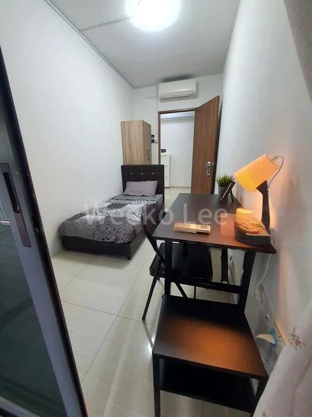 Room (Condo) for Rent in  Bellewaters - Image 7