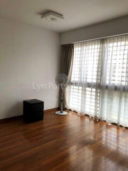 5 Bed Cluster House (Landed) for Sale in  Eastrees - Image 8