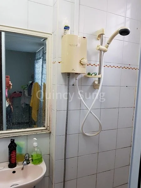 Studio Condo for Rent in Pasir View Park - Image 11