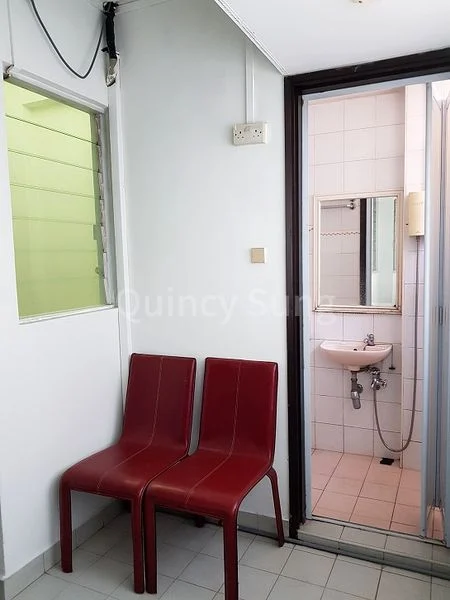 Studio Condo for Rent in Pasir View Park - Image 8