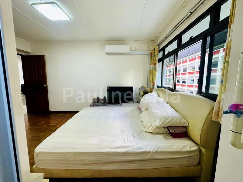 5 Room (5I) HDB for Rent in  268 Toh Guan Road - Image 9