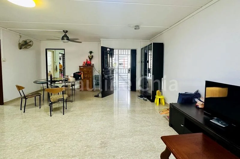 5 Room (5I) HDB for Rent in  268 Toh Guan Road - Image 15