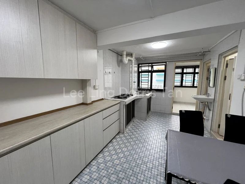 5 Room (5I) HDB for Rent in  468 Segar Road - Image 3