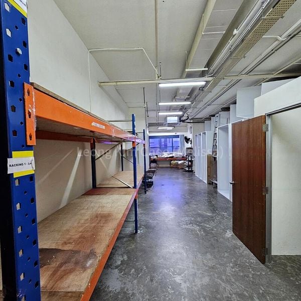 Light Industrial (B1) for Rent: Ubi Techpark - Image 1