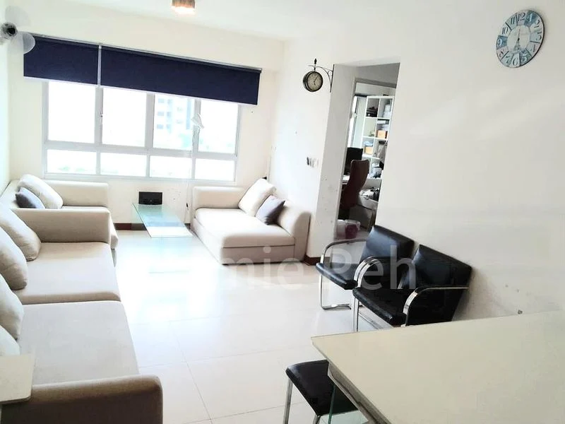 3 Room (3A) HDB for Sale in 329A Anchorvale Street - Image 1