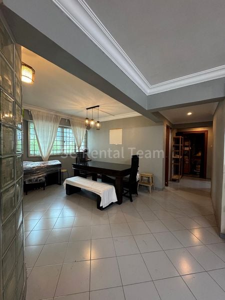 5 Room (5A) HDB for Rent in 117 Serangoon North Avenue 1 - Image 3