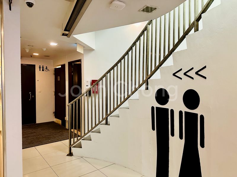 Shop / Shophouse for Sale in Thomson V Two - Image 4