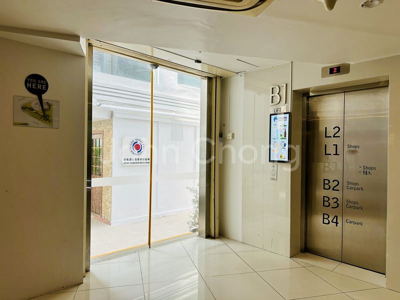 Shop / Shophouse for Sale in Thomson V Two - Image 2