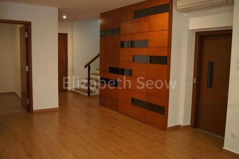 5 Bed Cluster House (Landed) for Rent in  Lornie 18 - Image 1