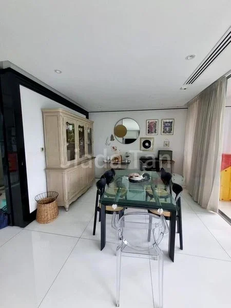 4 Bed Condo for Rent in  Oxley Residence - Image 2