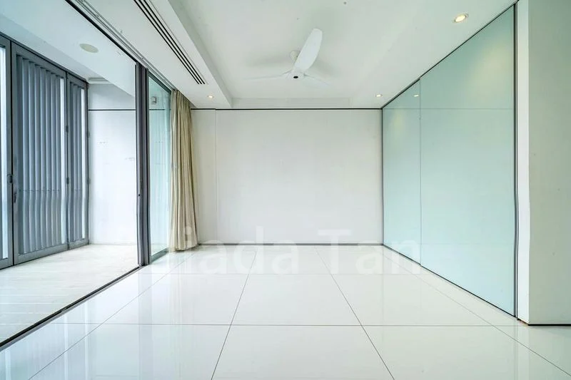 4 Bed Condo for Rent in  Oxley Residence - Image 9