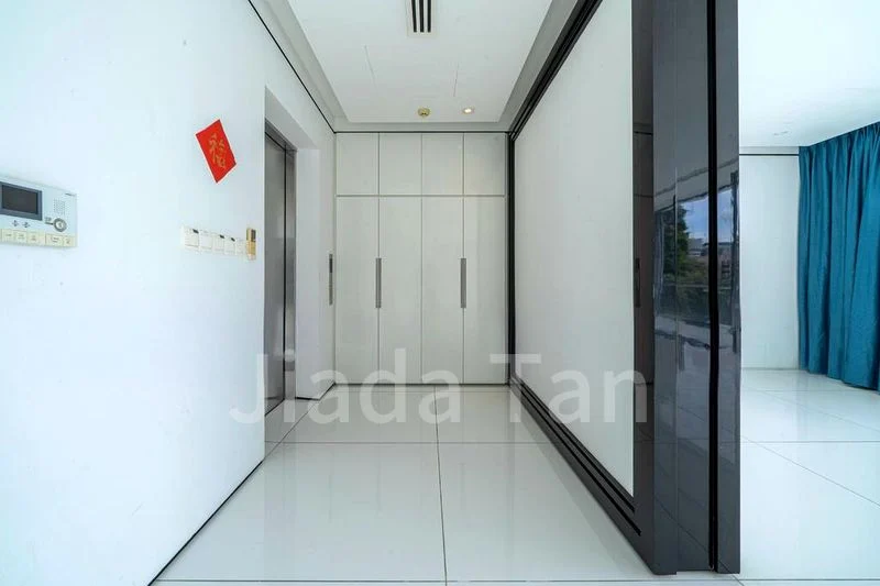 4 Bed Condo for Rent in  Oxley Residence - Image 15