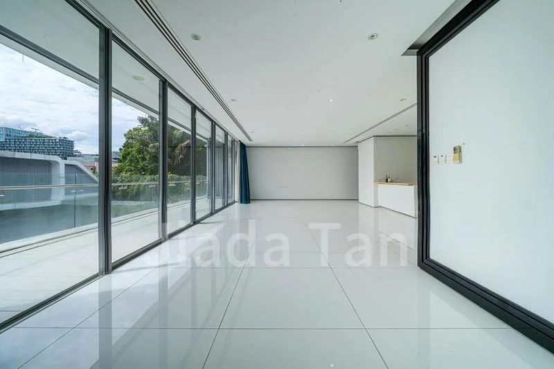 4 Bed Condo for Rent in  Oxley Residence - Image 17