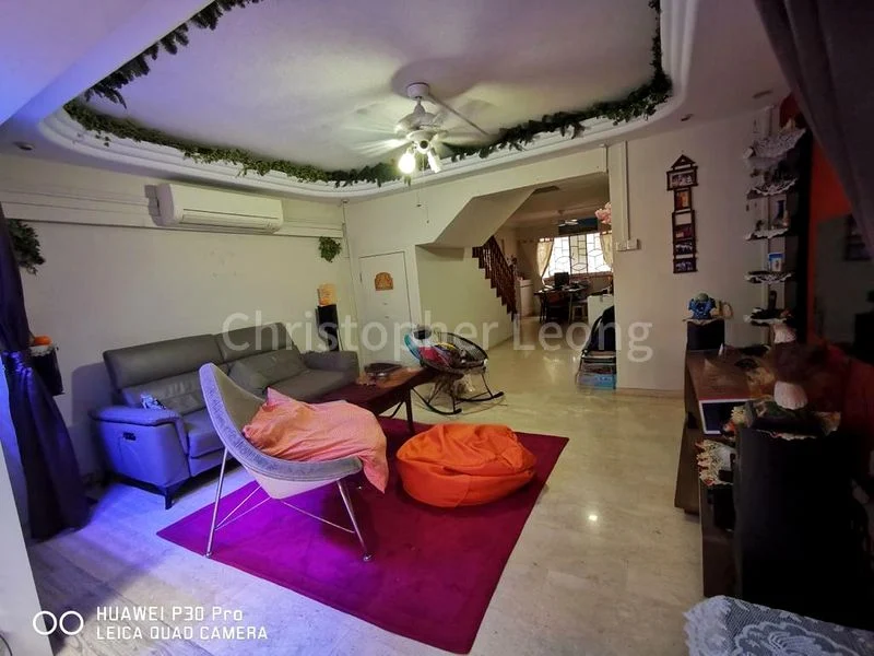 Maisonette HDB for Sale in 20 Joo Seng Road - Image 3