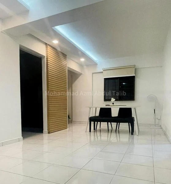 5 Room (5I) HDB for Sale in  769 Bedok Reservoir View - Image 2