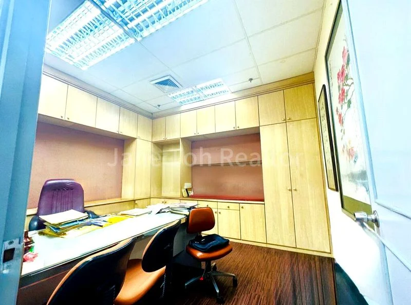 Shop / Shophouse for Sale: Jalan Besar Plaza - Image 4