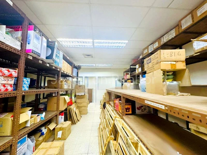 Shop / Shophouse for Sale: Jalan Besar Plaza - Image 1