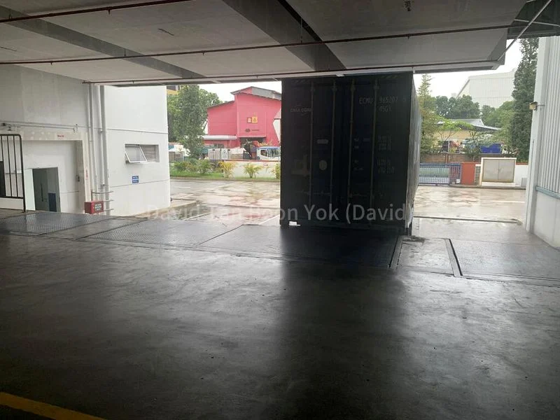 Factory / Workshop (B2) for Rent: Jurong Industrial Estate - Image 2