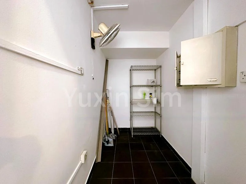 4 Bed Condo for Rent in  Landridge Condominium - Image 10