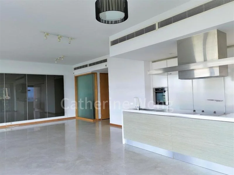 4 Bed Condo for Sale in  Marina Bay Residences - Image 2