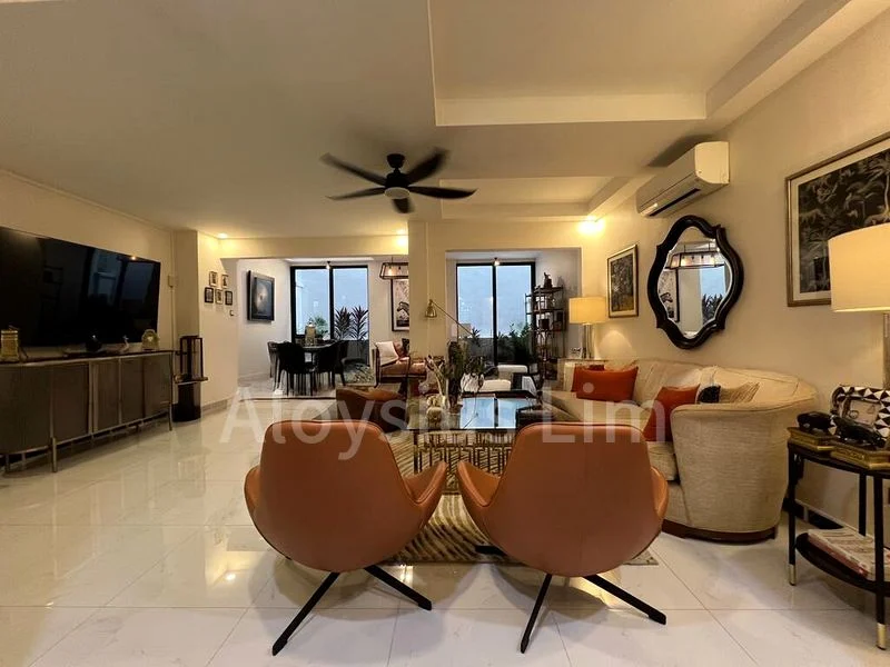 4 Bed Cluster House (Landed) for Sale in  Kew Gate - Image 1