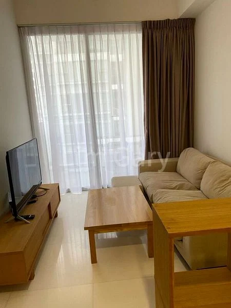 2 Bed Condo for Rent in 26 Newton - Image 2