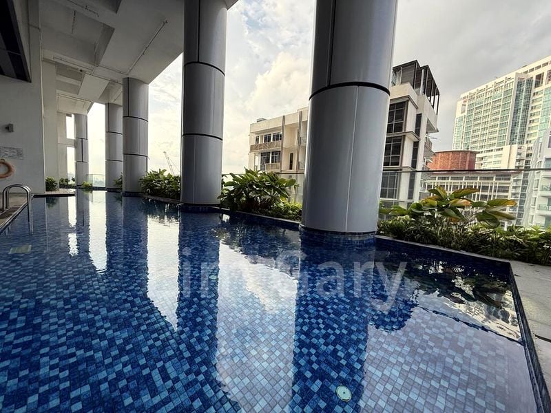 2 Bed Condo for Rent in 26 Newton - Image 7