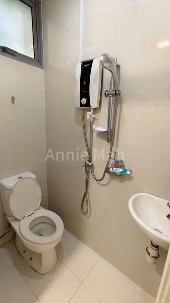 Common Room (Condo) for Rent in Bedok Residences - Image 7