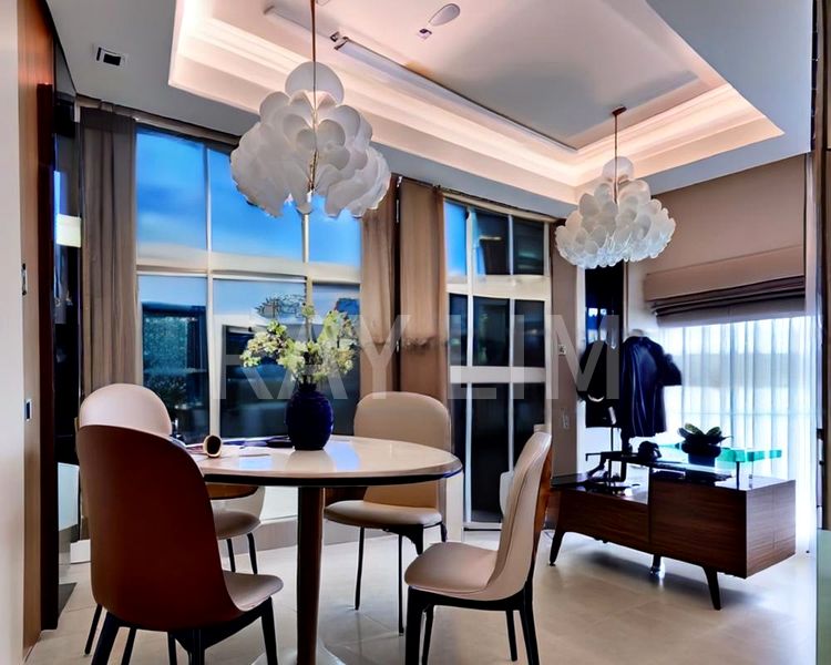 4 Bed Condo for Sale in  UIC Building - Image 6