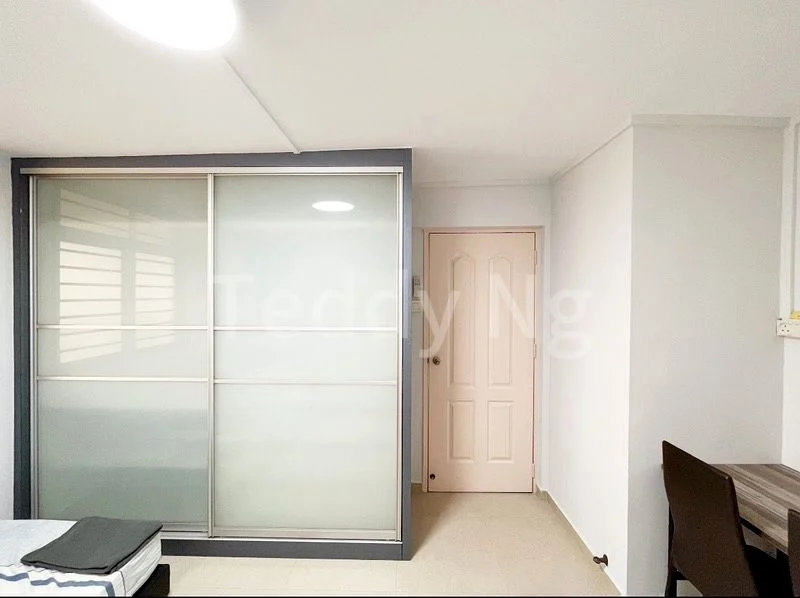 Common Room (HDB) for Rent in  2 Jalan Batu - Image 4