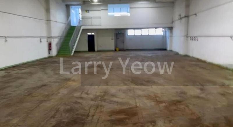 Factory / Workshop (B2) for Rent: T99, 1,200 Sq Ft, on Old Street, London - Image 3