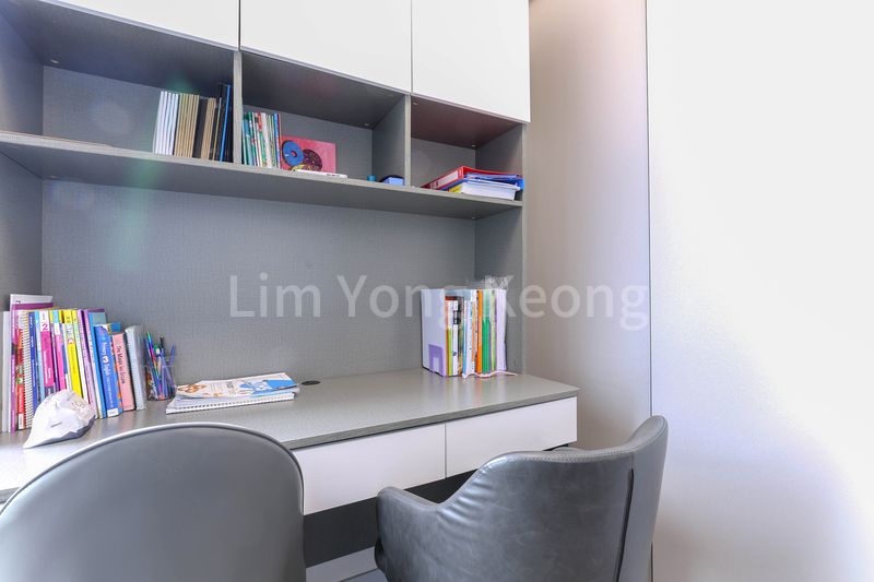 4 Bed Apartment (Condo) for Sale in  Margaret Ville - Image 3