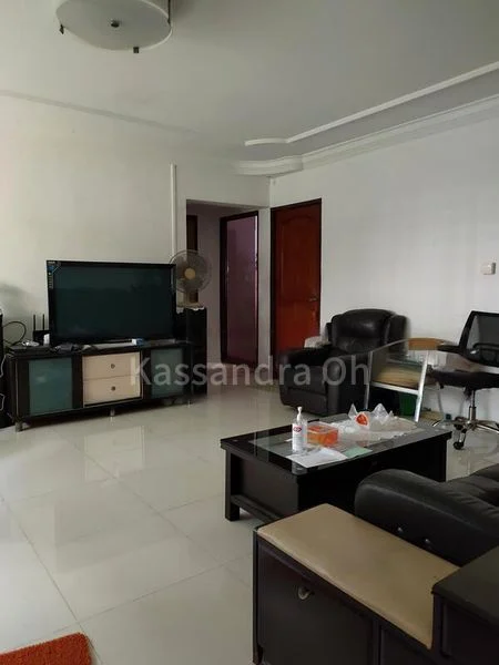 4 Room (4A) HDB for Rent in  112 Bukit Batok West Avenue 6 - Image 3