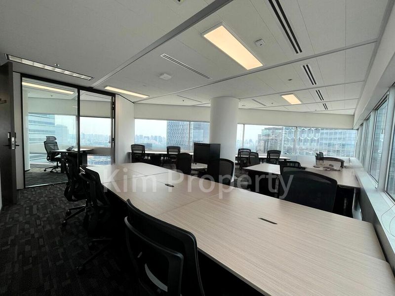 Office for Rent: Gateway East - Image 6