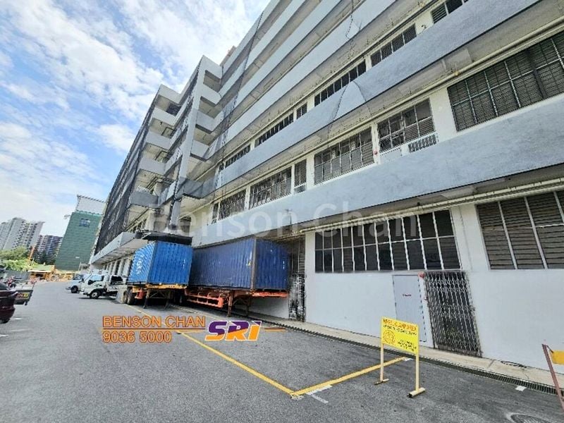 Warehouse for Rent: Shun Li Industrial Complex - Image 7