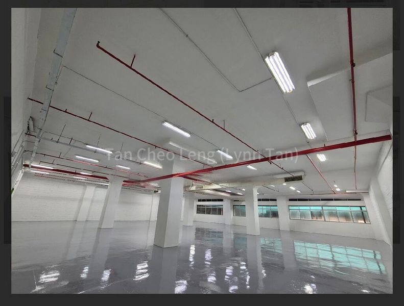 Light Industrial (B1) for Rent: Lam Soon Industrial Building - Image 4