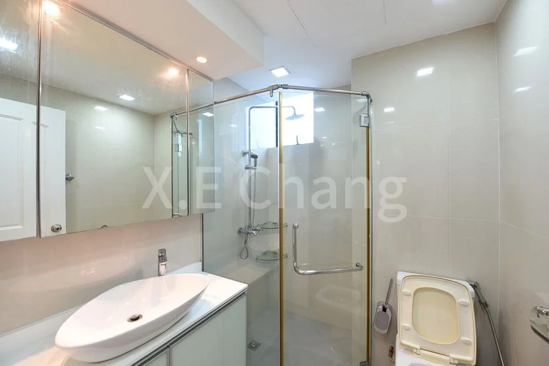 5 Bed Condo for Rent in  Spring Grove - Image 7