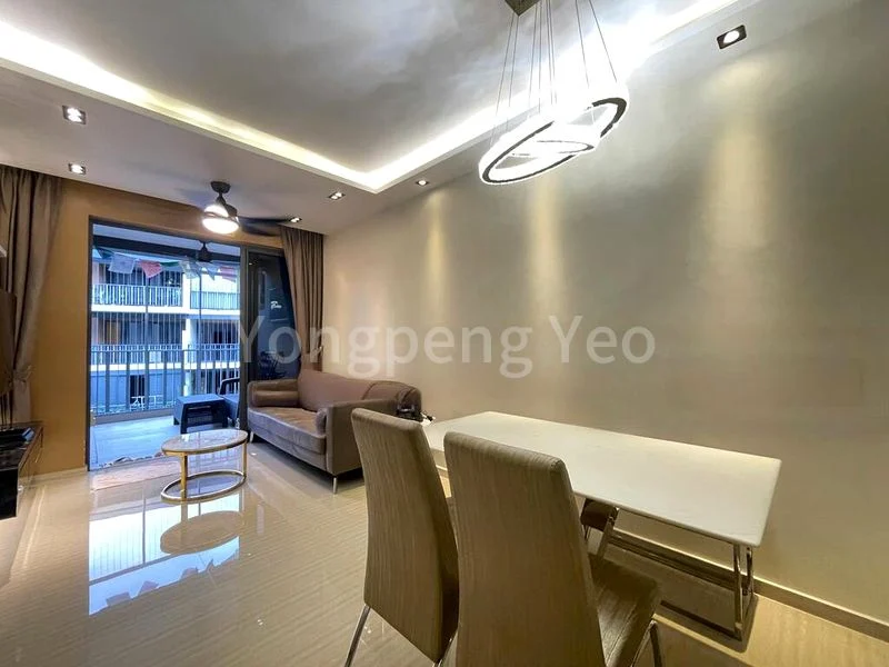 3 Bed Executive Condo for Rent in  The Brownstone - Image 2