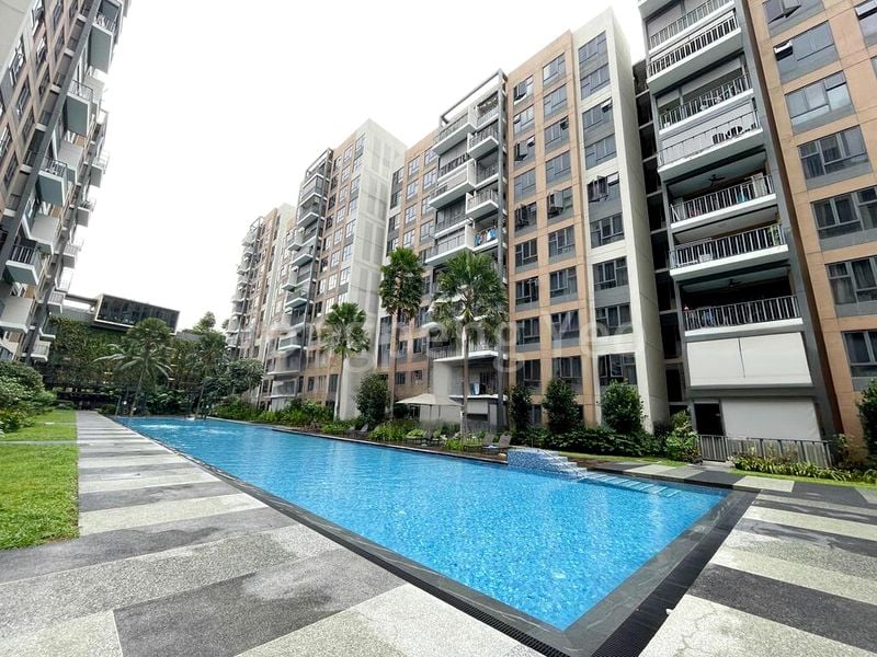 3 Bed Executive Condo for Rent in  The Brownstone - Image 8