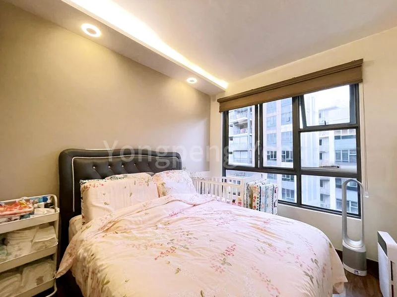 3 Bed Executive Condo for Rent in  The Brownstone - Image 5