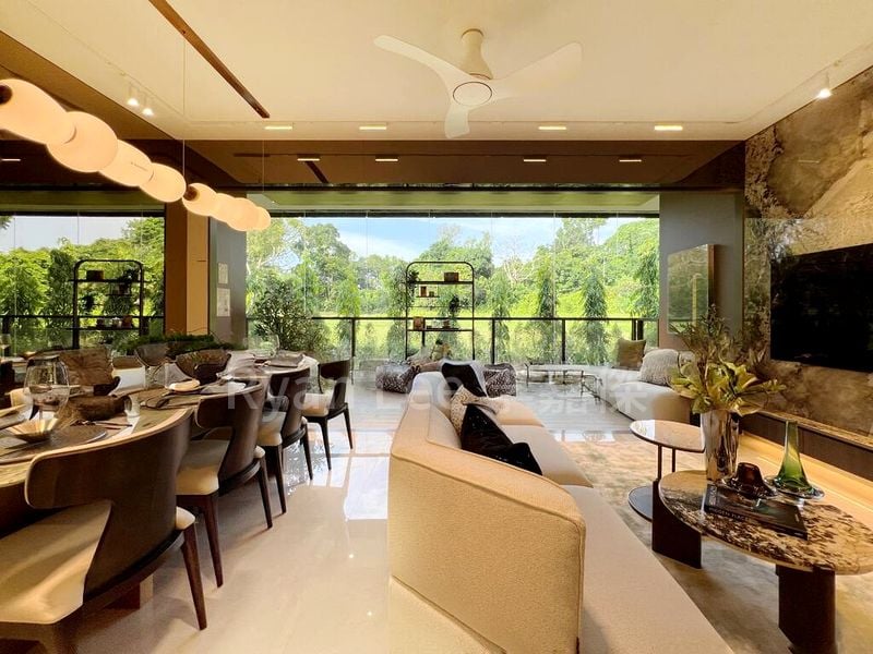 4 Bed Condo for Sale in  Margaret Drive - Image 1